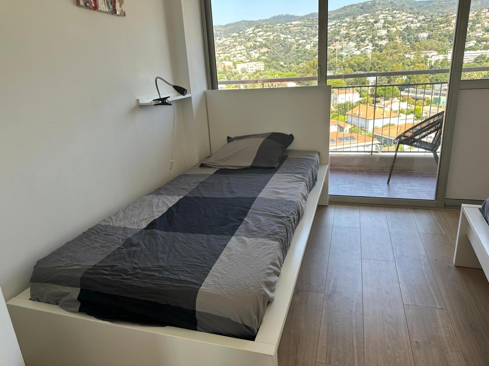 Appartement T3 De Standing Vue Mer Et Marina 망들리유 라 나플 외부 사진