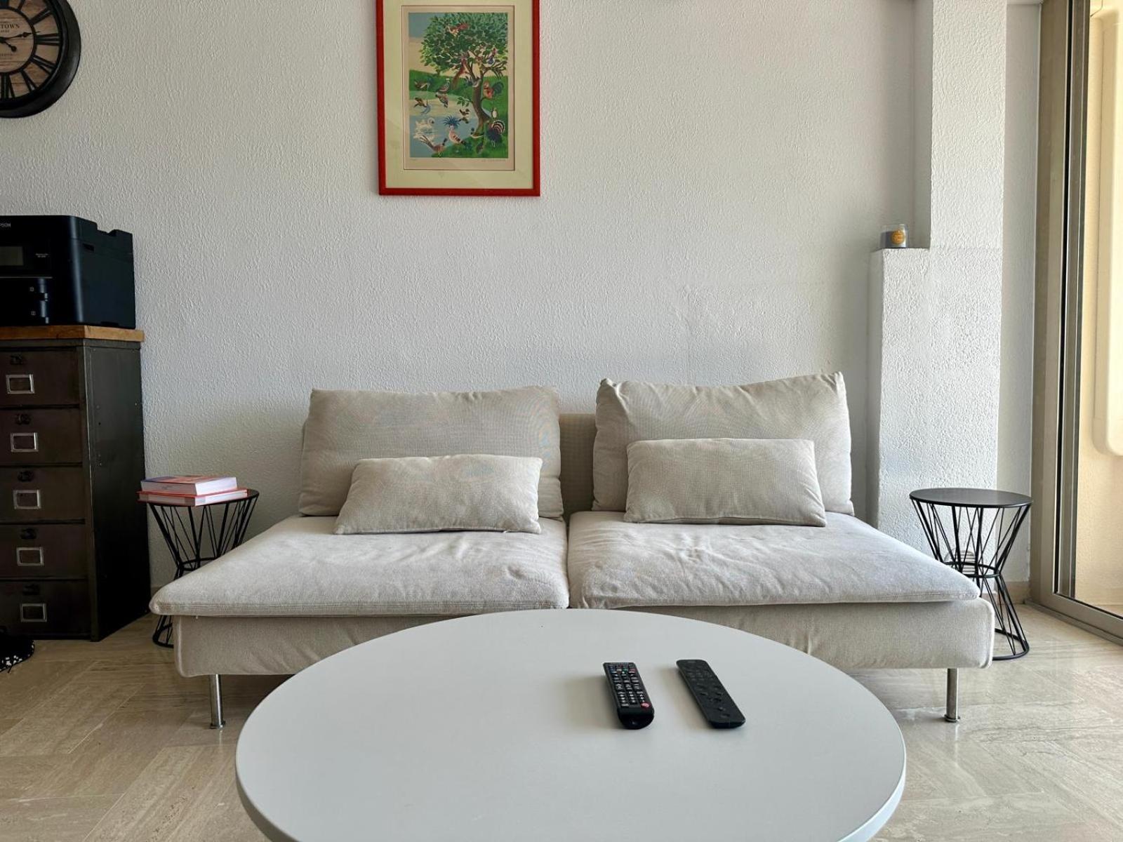 Appartement T3 De Standing Vue Mer Et Marina 망들리유 라 나플 외부 사진